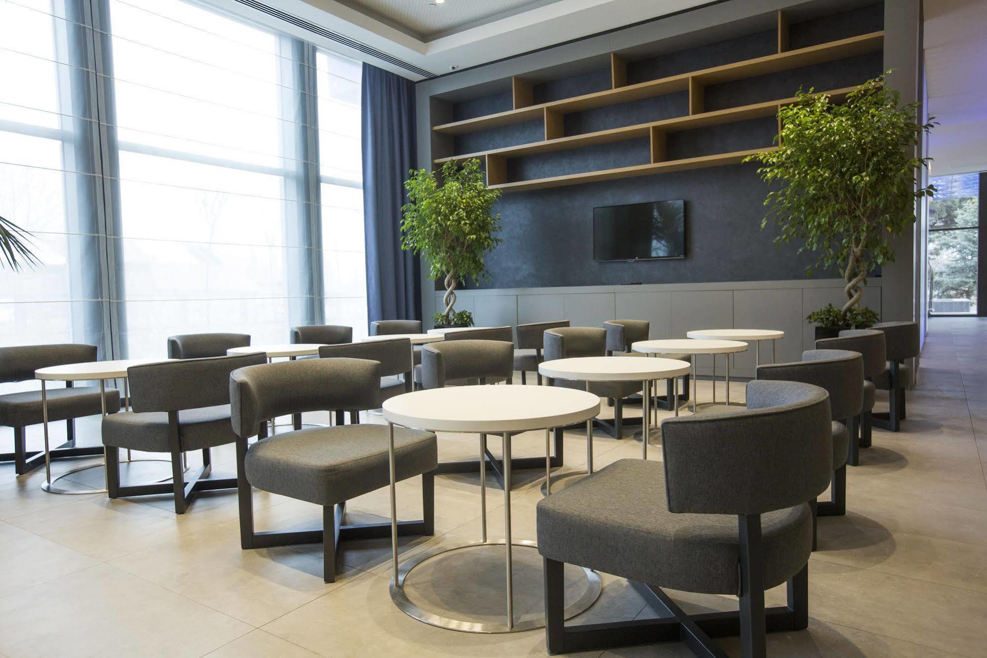 Hampton By Hilton Bolu Hotel Exterior photo