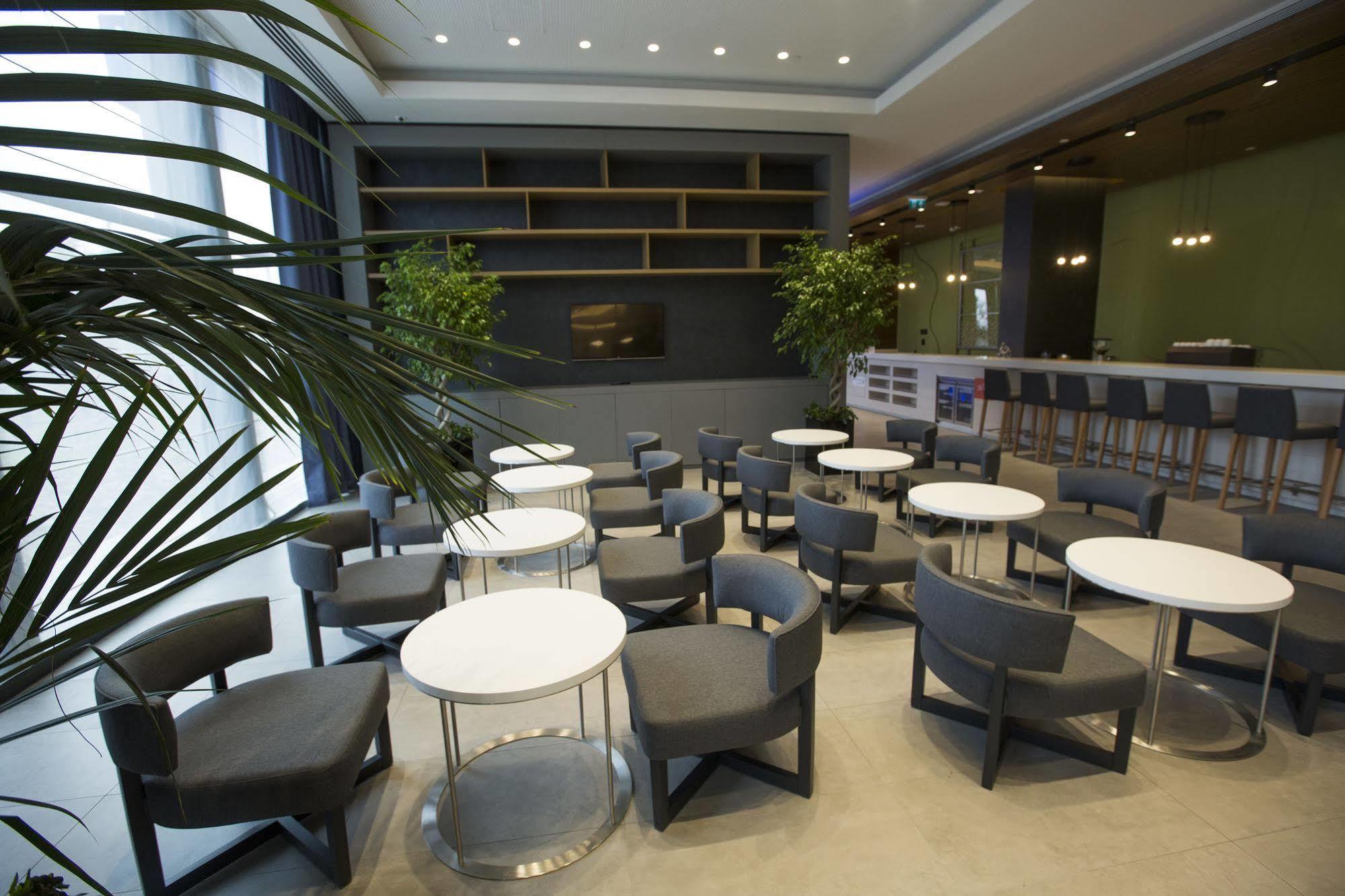 Hampton By Hilton Bolu Hotel Exterior photo
